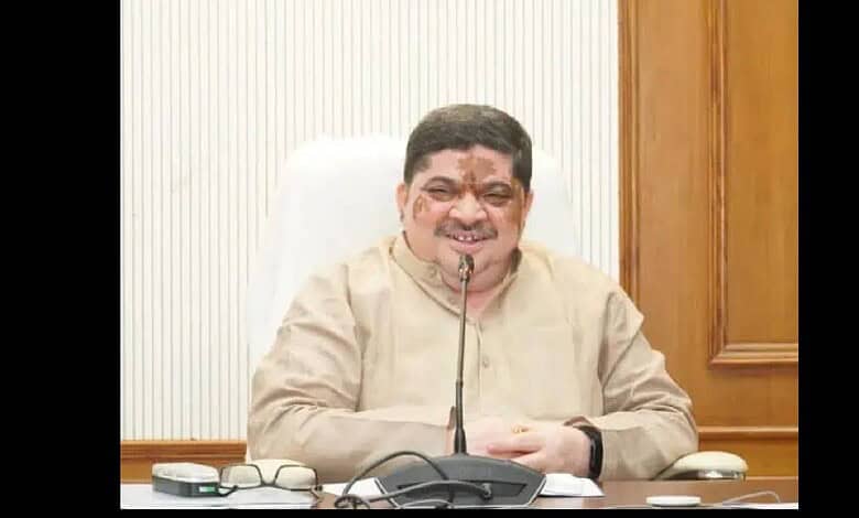 Telangana Transport minister Ponnam Prabhakar