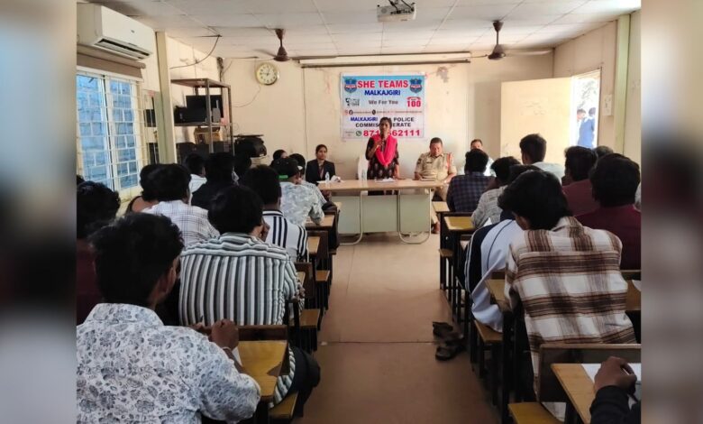 Malkajgiri SHE Teams conduct counselling session for offenders