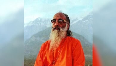 Swami Chinmayananda