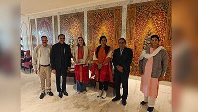 Telangana Chief Electoral Officer welcomes Mexican delegation at IICDEM 2026