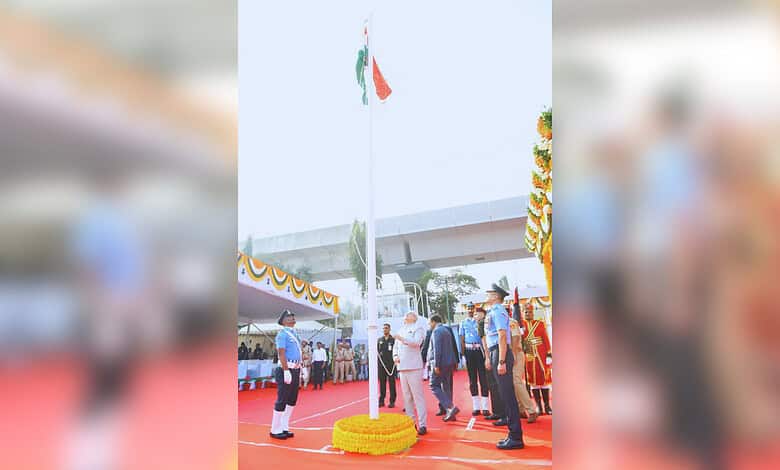 Telangana Governor unfurls flag at Republic Day celebrations held at Parade Grounds in Secunderabad