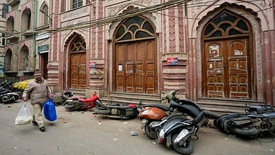 Faiz-e-Elahi mosque