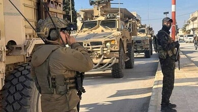 US and SDF personnel in Syria