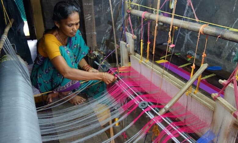 Andhra govt to implement free power for weavers from Apr 1