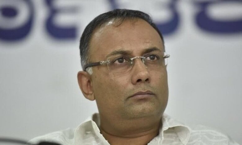 Karnataka Health Minister Dinesh Gundu Rao