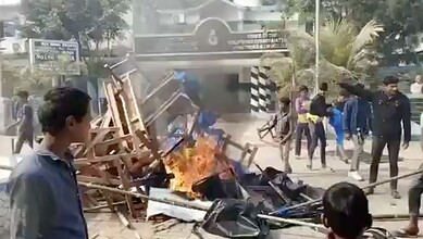 BDO office vandalised in Uttar Dinajpur during SIR protest