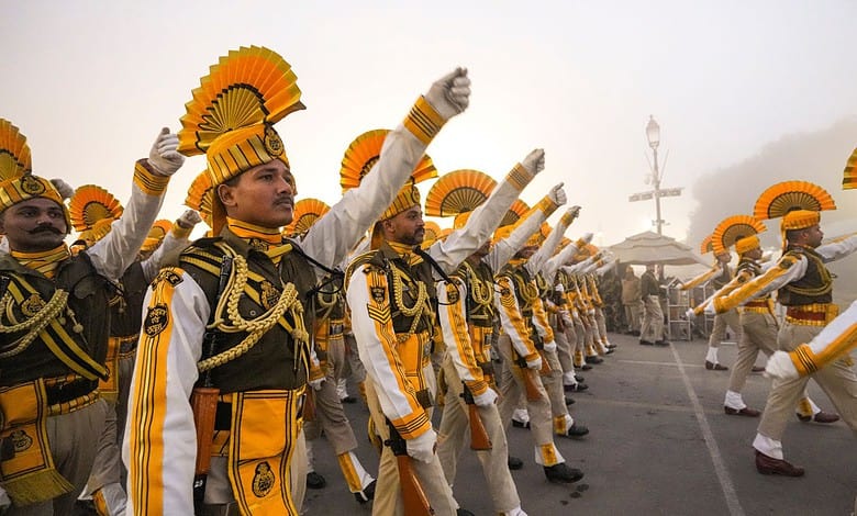 Indian naval band performs during rehearsals amid dense fog on a cold winter morning ahead of the Republic Day Parade, in New Delhi, Friday, Jan. 16, 2026. (PTI Photo/Kamal Kishore)
