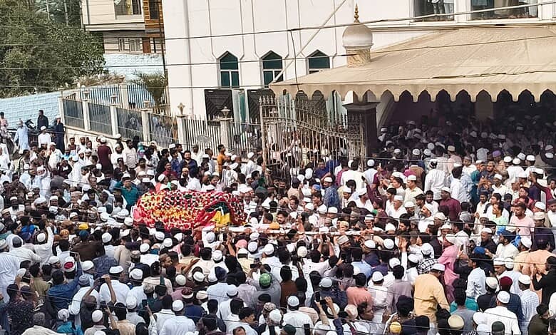 Thousands pay respects at AIMIM leader Pasha Quadri’s funeral