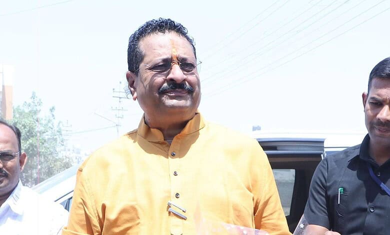 BJP MLA Basanagouda Patil Yatnal involved in controversy over alleged hate speech in Karnataka.