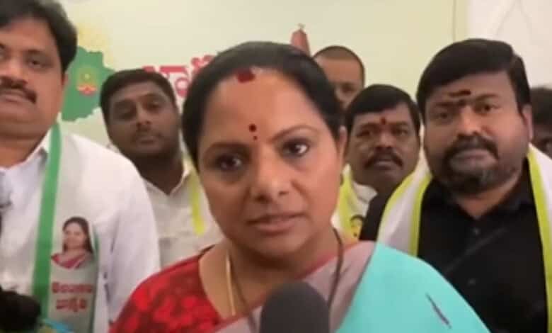 Kavitha criticises KTR for finding fault with SIT questioning KCR in phone-tapping case
