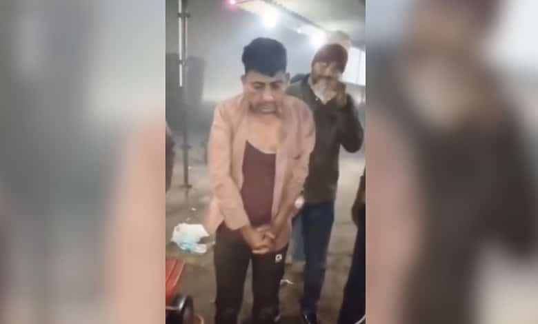 Muslim man beaten by cow vigilantes in MAdhya Pradesh