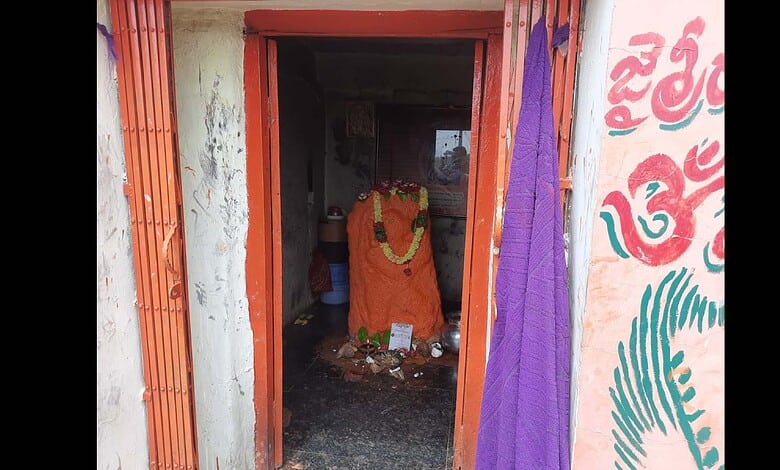 Hanuman Temple desecrated in Hyderabad