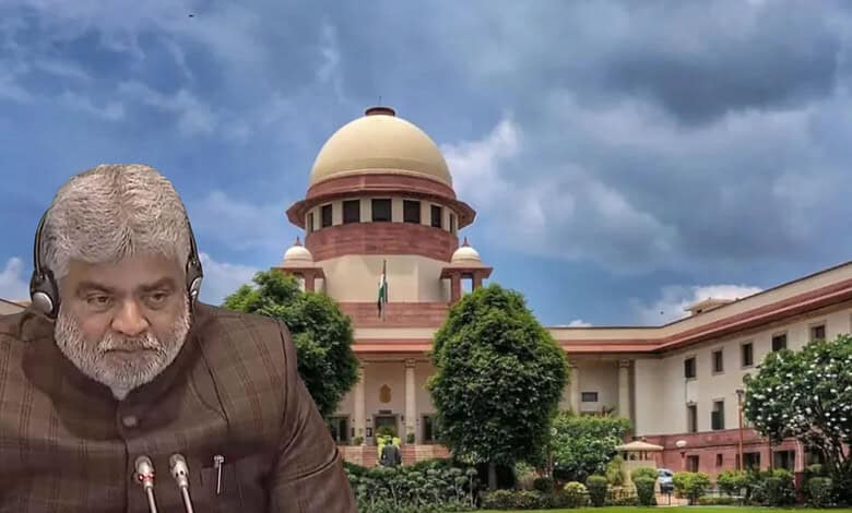 Telangana Speaker Gaddam Prasad Kumar and Supreme Court