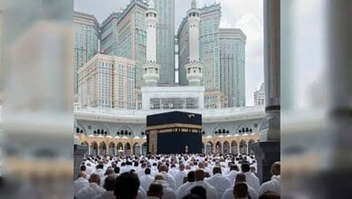 Pilgrims perform Haj in Makkah