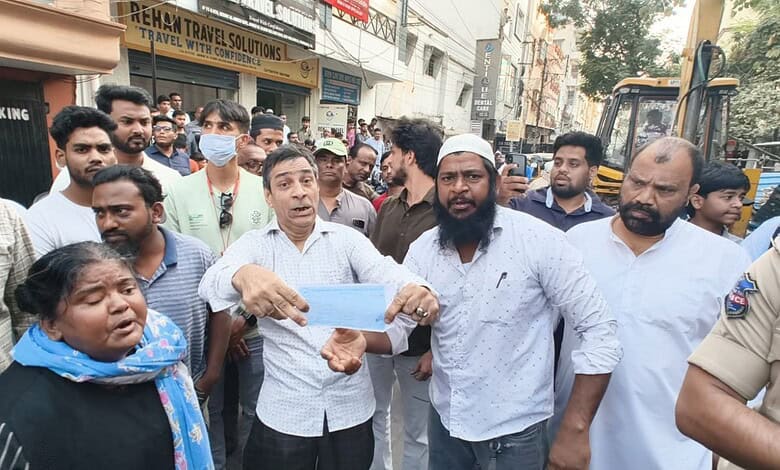 Where will we go?: GHMC demolition drive in Mallepally triggers protests