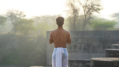 Hindu priest
