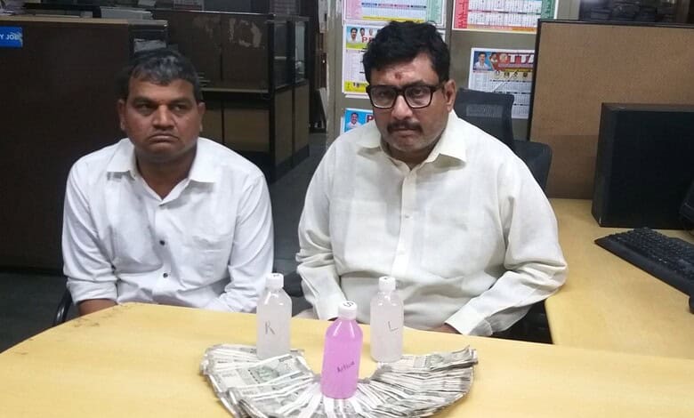 Sangeena Phaniraj (Right) was arrested by ACB for taking a bribe