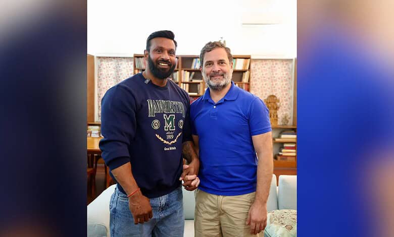 Rahul Gandhi meets Mohammed Deepak, calling him 'Mohabbat ko dukaan ka yodha' in a warm interaction.