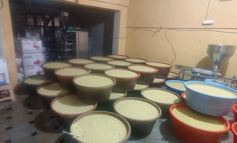 Assorted bowls filled with homemade ginger garlic paste for culinary use.