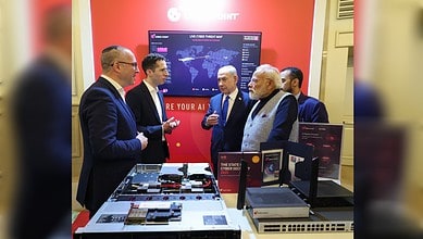 Prime Minister Modi discusses investment opportunities with Israeli startup representatives.