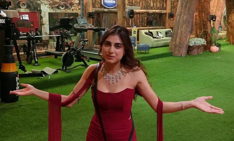 Bigg Boss 19 finalists pose confidently in a vibrant setting.