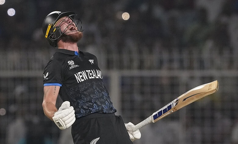 Kolkata's 'Knight Rider' Allen blows away South Africa, takes NZ into final