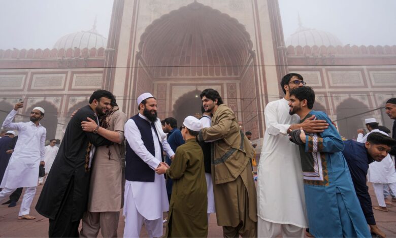 People throng mosques for Eid namaz across Delhi