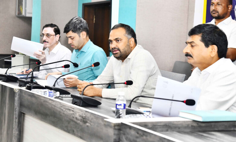 GHMC Commissioner RV Karnan