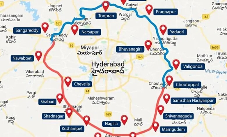Hyderabad city map highlighting major locations and routes for travel and navigation.