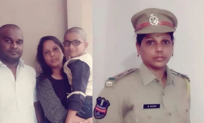 Telangana man dies by suicide allegedly after being harassed by his wife after she gets job in Telangana excise department.