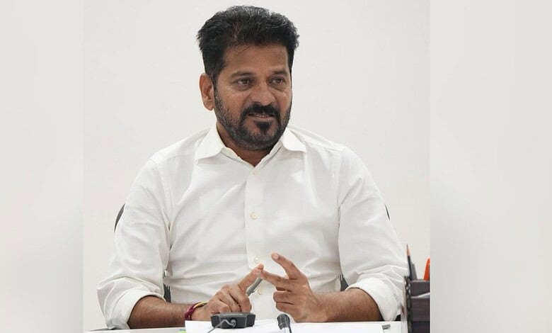 Man in white shirt speaking during a business meeting, focused on leadership and strategy.