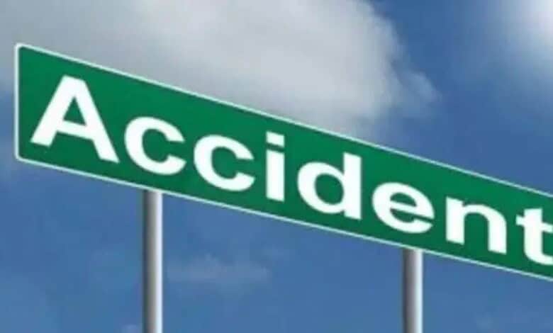 Telangana: Minor TGSRTC bus mishap near Wyra leaves two injured