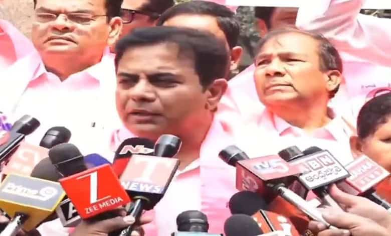 KTR addresses the media at Gunpark