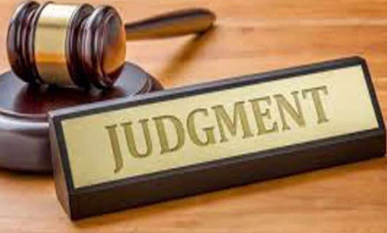 An image of a gavel used for Representational purposes