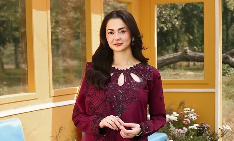 Hania Aamir speaking on a podcast about her appearance fee and earnings.
