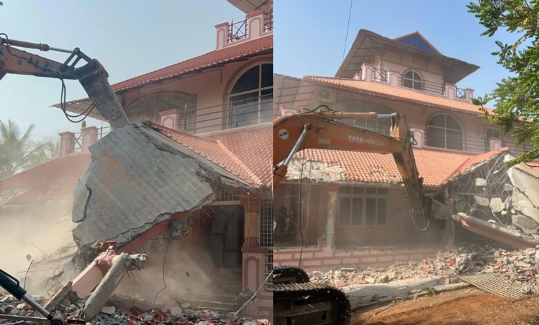 HYDRAA conducts demolition drive in Ailapur village in Ameenpur