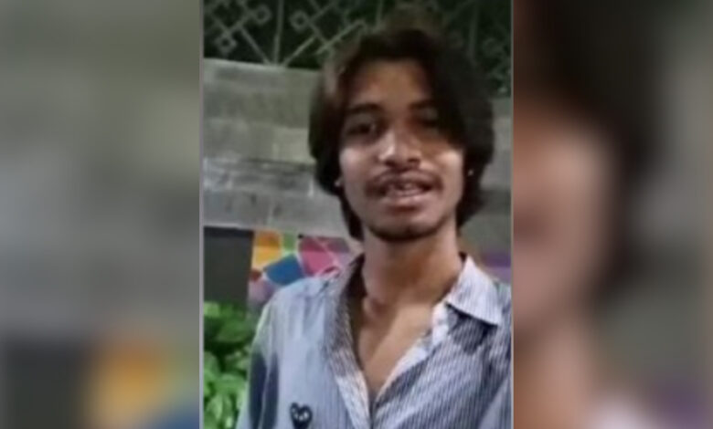 Delhi teen