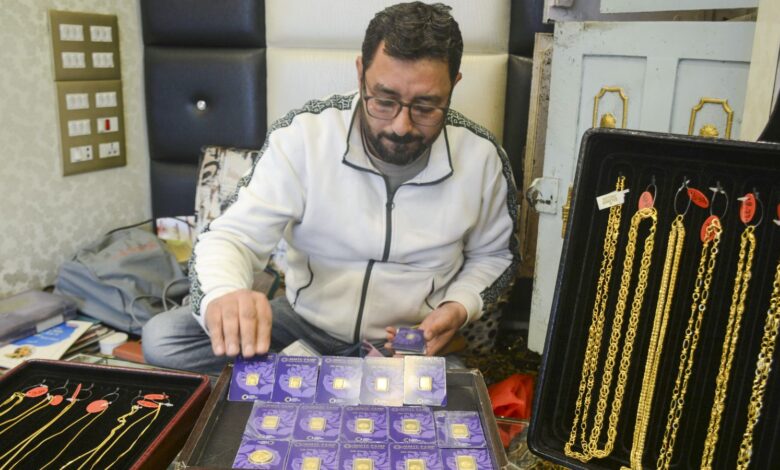 Gold rises over 1 pc to Rs 1.51 lakh/10g in futures trade