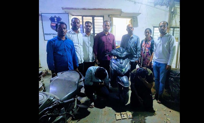 Telangana Excise officials with the arrested accused