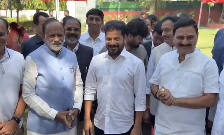 Revanth Reddy and NDA leaders having breakfast in Delhi.
