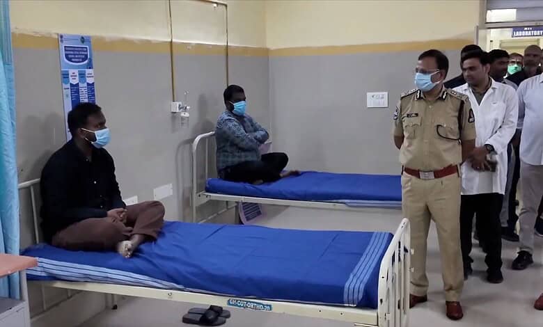 Hyderabad police chief talks to drug-positive rowdy-sheeters at Gandhi Hospital.