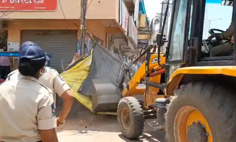 50 sheds removed in Malkajgiri anti encroachment drive