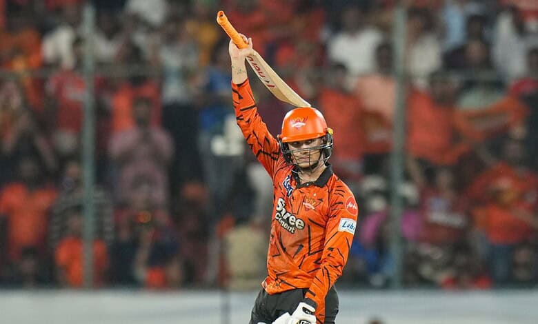 Abhishek hits a six, leading Sunrisers Hyderabad to a commanding 242/2 against Delhi Capitals.