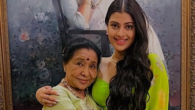 Asha Bhosle and Zanai Bhosle