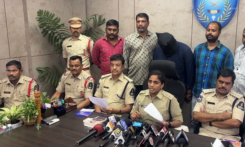 Arrest of a repeat offender involved in 73 cases for stealing Rs 1 lakh in Hyderabad. Police officials an.
