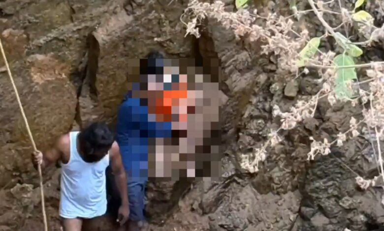 Body of a 5 year old girl found in a well in Telangana's Karimnagar