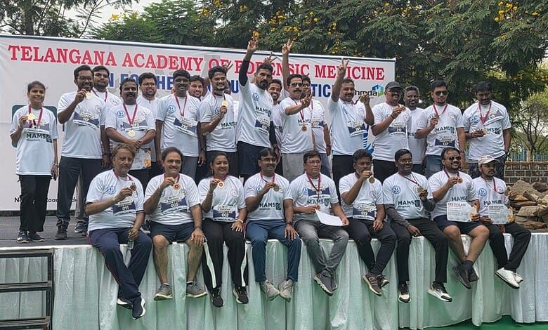 Hyderabad forensic experts participate in health marathon promoting medical research and awareness.