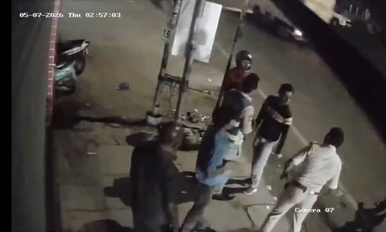 A police officer beats a delivery agent in Hyderabad