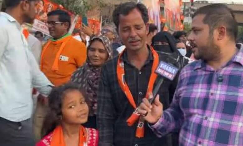 A man from UP attends Modi's meeting i in Hyderabad